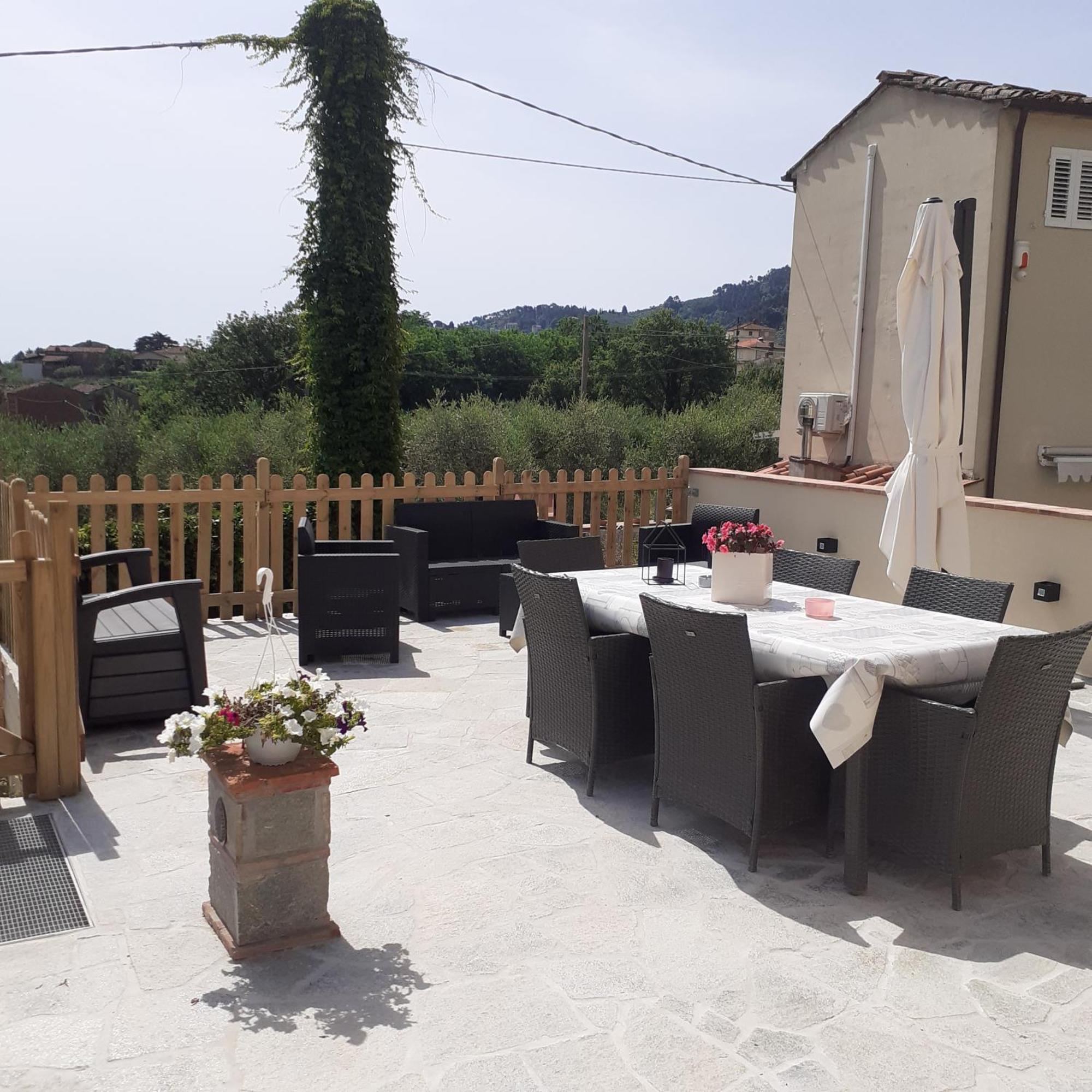 Casavacanze Baggioro Colle di Compito Exteriör bild